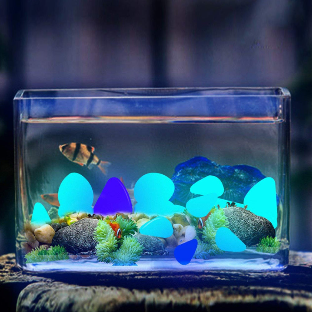 Solar Powered Glow in the Dark Garden Pebbles Garden Décor
