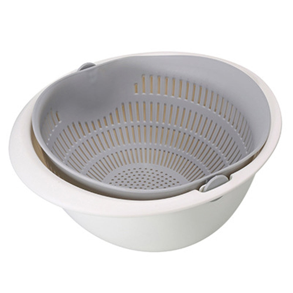Portable fruit and vegetable cleaning basket