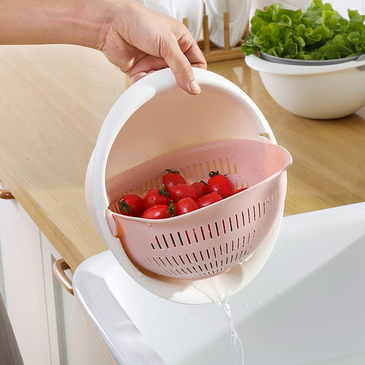 Portable fruit and vegetable cleaning basket
